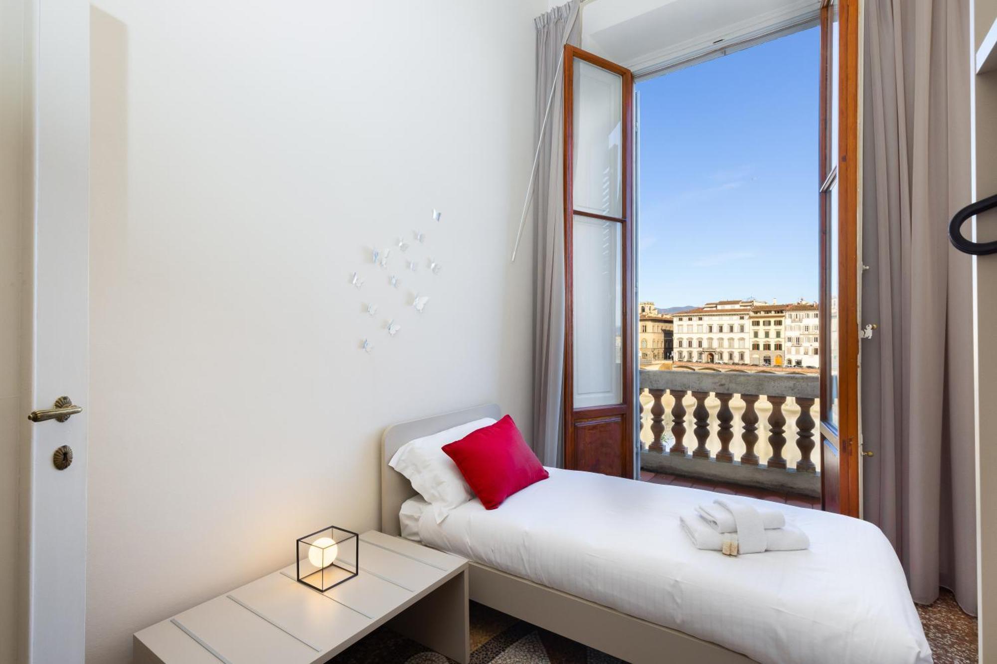 Apartment Panoramic 5 Min Ponte Vecchio And Center *