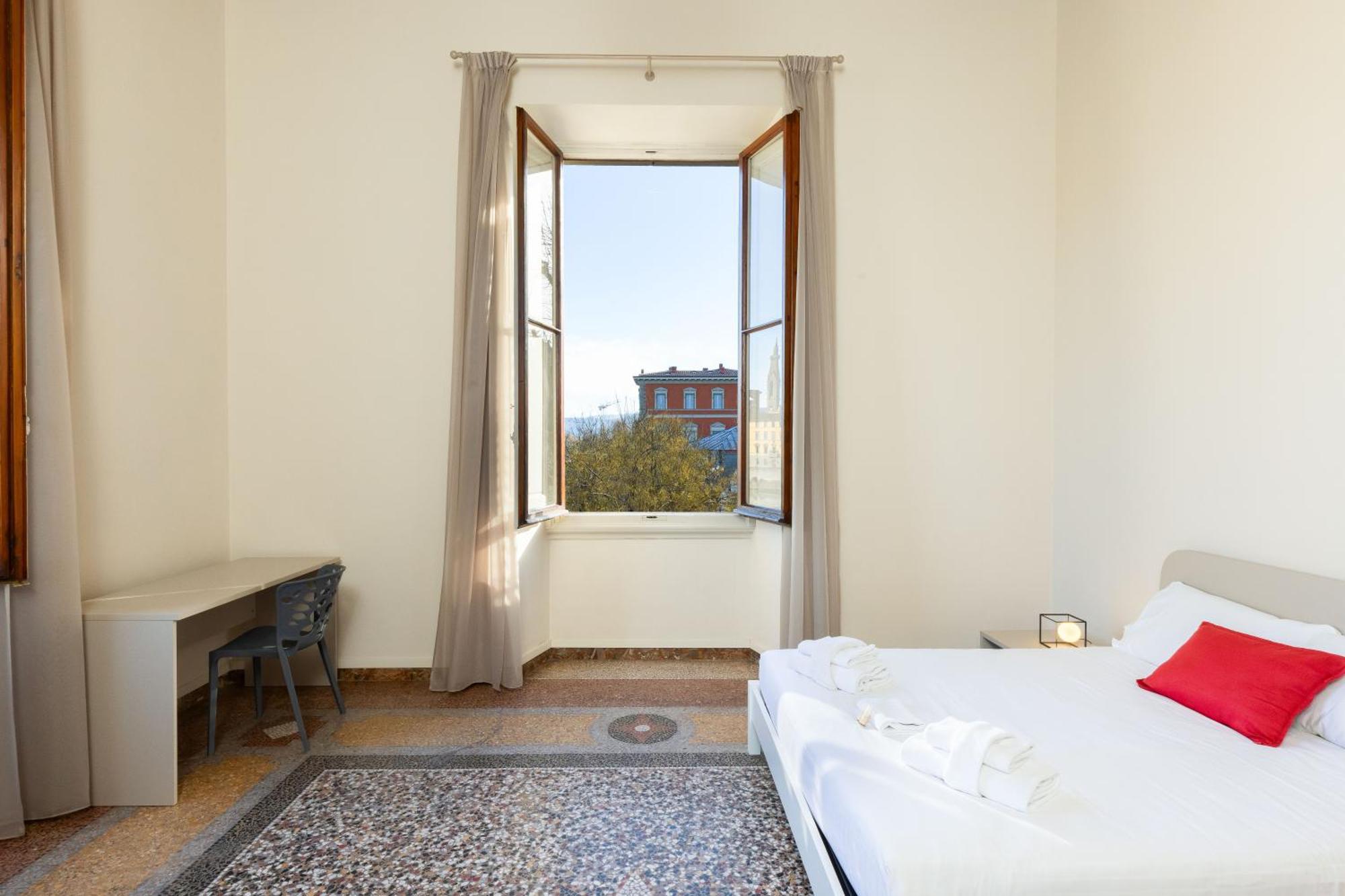 Panoramic 5 Min Ponte Vecchio And Center Apartment *