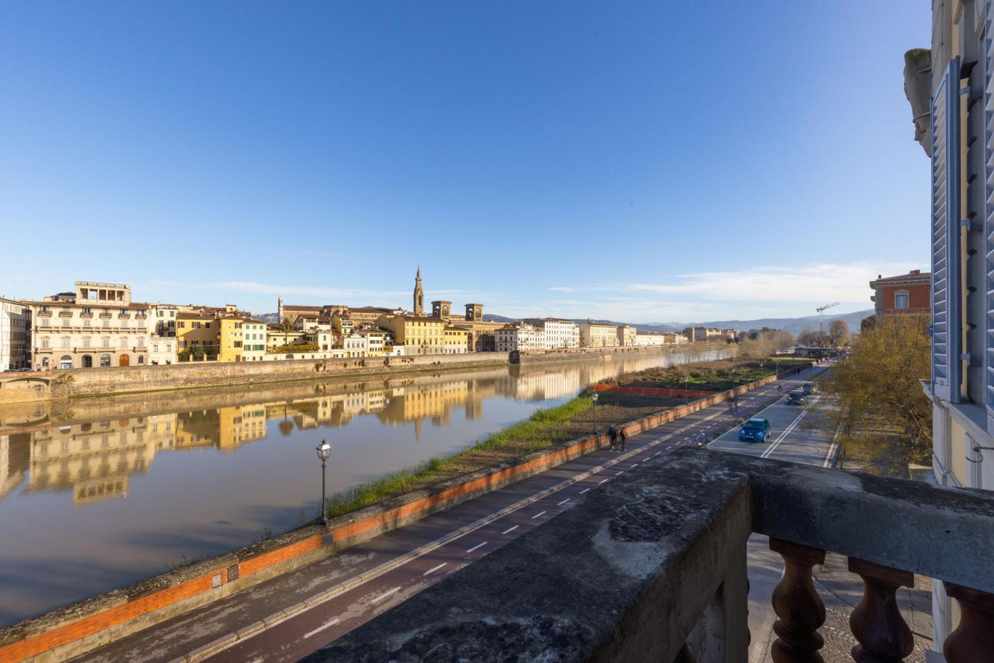 Apartment Panoramic 5 Min Ponte Vecchio And Center Florence